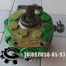 remont-gidronasosa-tractora-john-deere-02